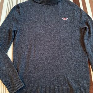 Hollister Men's Charcoal Turtleneck Sweater